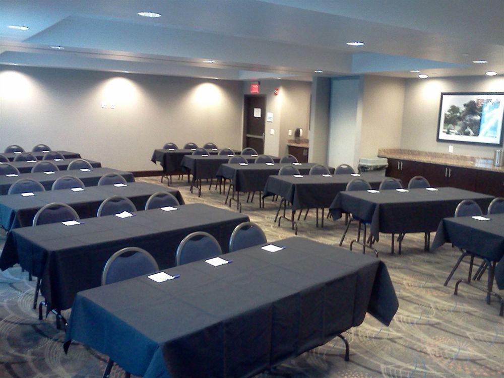 Holiday Inn Express & Suites Overland Park By Ihg Екстер'єр фото