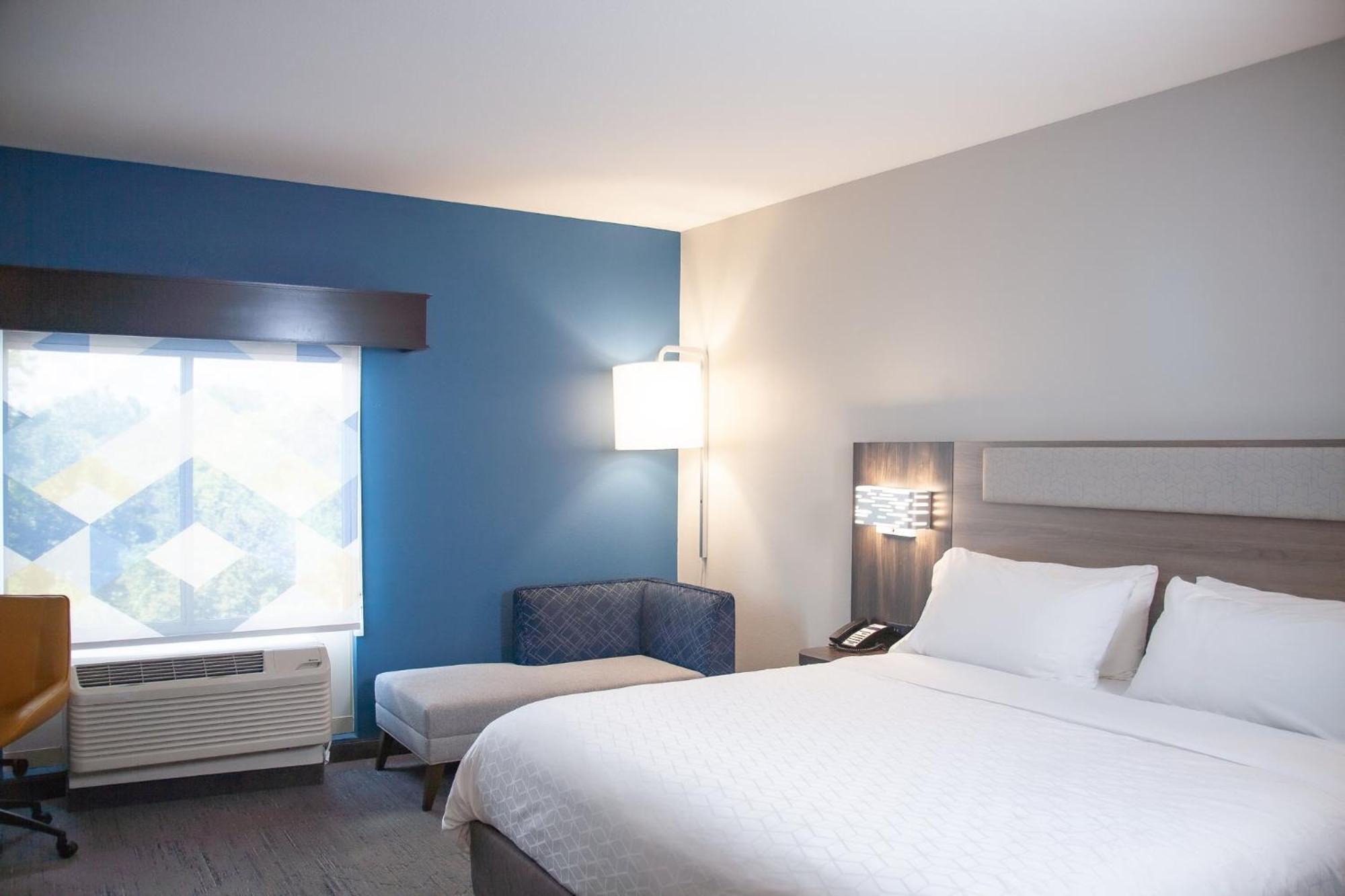 Holiday Inn Express & Suites Overland Park By Ihg Екстер'єр фото