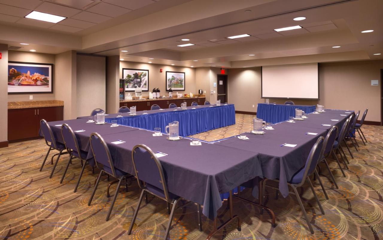 Holiday Inn Express & Suites Overland Park By Ihg Екстер'єр фото